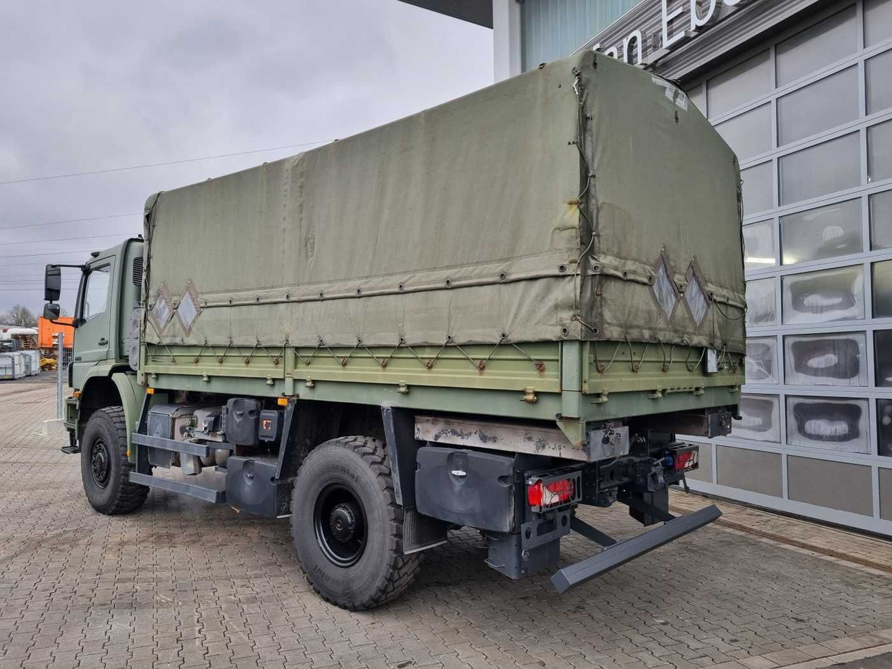 Mercedes-Benz Axor 1829 A 4x4 Pritsche/Plane 10 Stück în leasing Mercedes-Benz Axor 1829 A 4x4 Pritsche/Plane 10 Stück: Foto 8 Mercedes-Benz Axor 1829 A 4x4 Pritsche/Plane 10 Stück în leasing Mercedes-Benz Axor 1829 A 4x4 Pritsche/Plane 10 Stück: Foto 8