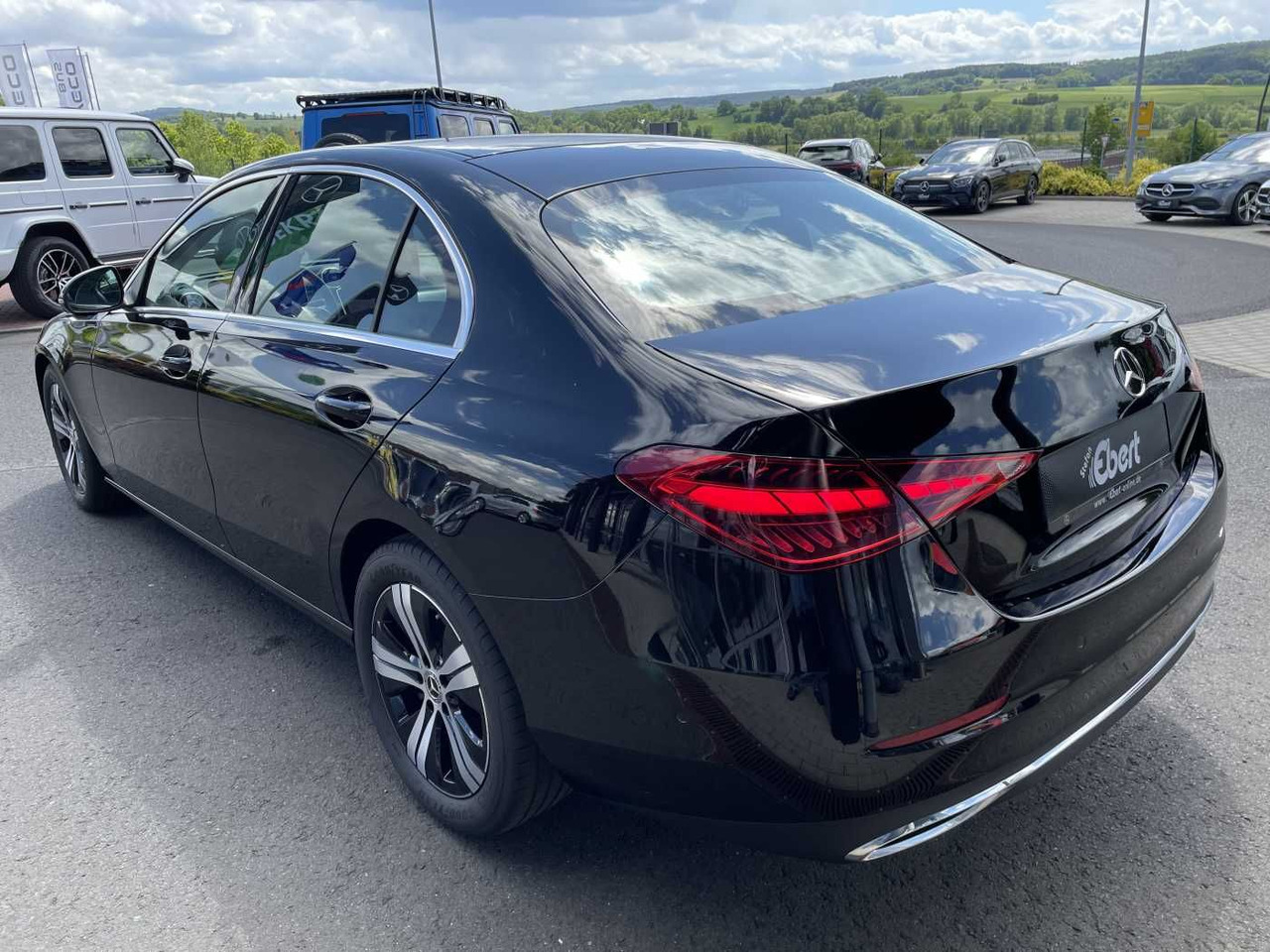 Mercedes-Benz C 180 9G Avantgarde Memory+Distr+ 360°+Keyless+L - Berlină/ Sedan: Foto 3 Mercedes-Benz C 180 9G Avantgarde Memory+Distr+ 360°+Keyless+L - Berlină/ Sedan: Foto 3