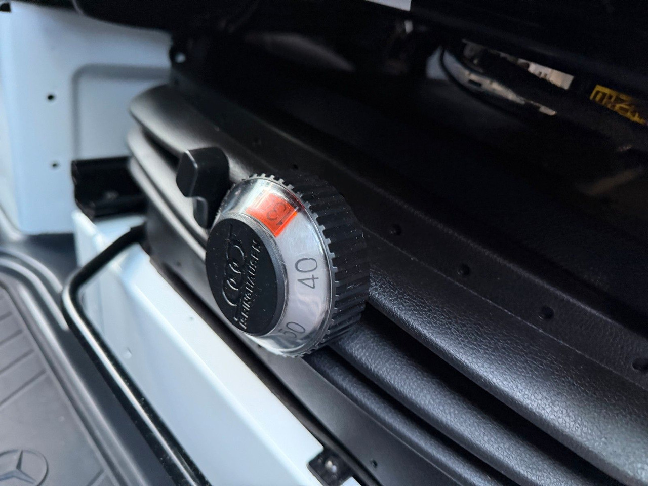 Dubă Mercedes-Benz Sprinter 317 CDI 3665 Klima 360 SHZ MBUX: Foto 12 Dubă Mercedes-Benz Sprinter 317 CDI 3665 Klima 360 SHZ MBUX: Foto 12