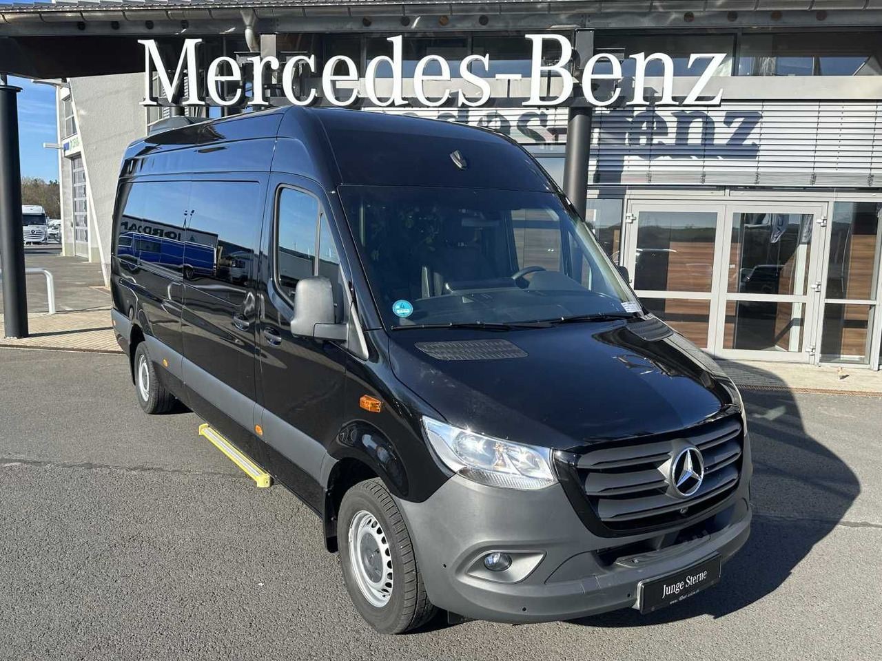 Mercedes-Benz Sprinter 317 CDI Tourer Dachklima AHK 360 MBUX - Autoutilitară cabină dublă: Foto 1 Mercedes-Benz Sprinter 317 CDI Tourer Dachklima AHK 360 MBUX - Autoutilitară cabină dublă: Foto 1