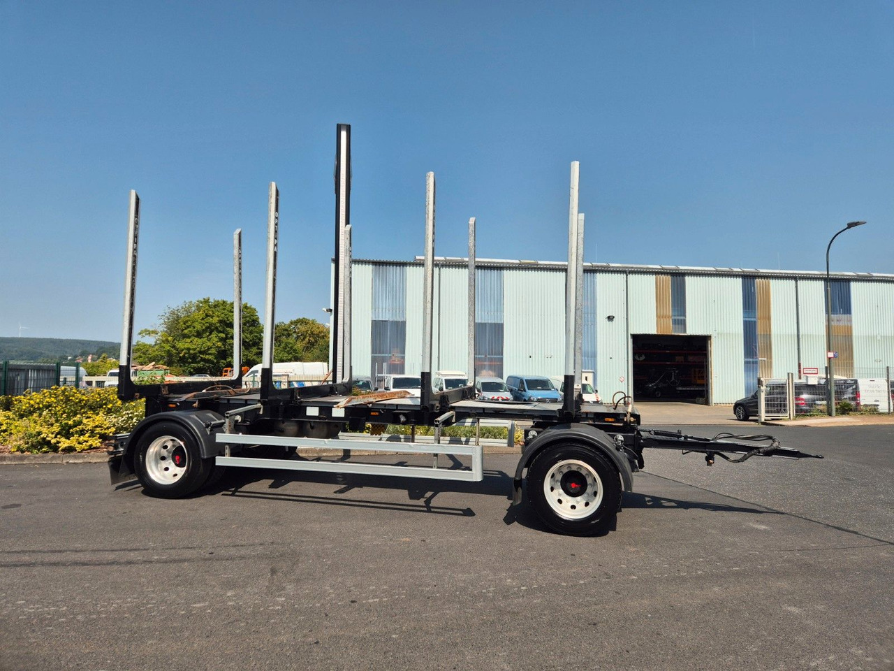 PAVIC HTA 20 QSTE 690 SAF Achsen Alu-Felgen - Remorcă transport busteni: Foto 5 PAVIC HTA 20 QSTE 690 SAF Achsen Alu-Felgen - Remorcă transport busteni: Foto 5