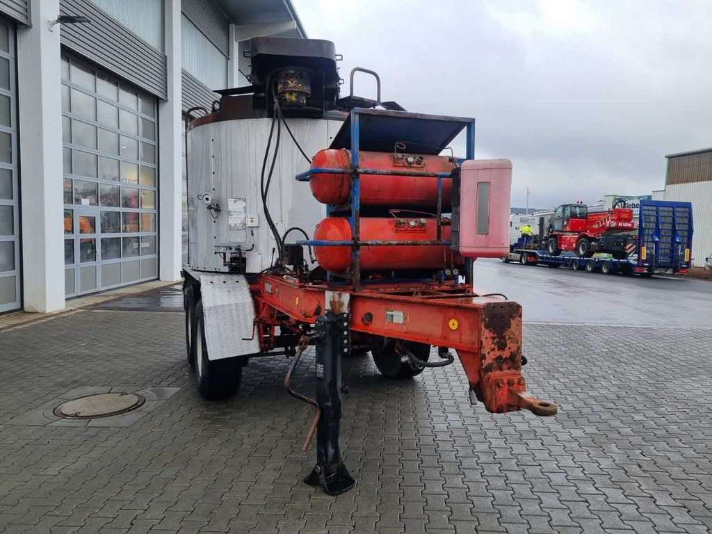 Linnhoff ZA 18 Asphaltkocher DA 6 Linnhoff ZA 18 Asphaltkocher DA 6 - Remorcă: Foto 4 Linnhoff ZA 18 Asphaltkocher DA 6 Linnhoff ZA 18 Asphaltkocher DA 6 - Remorcă: Foto 4