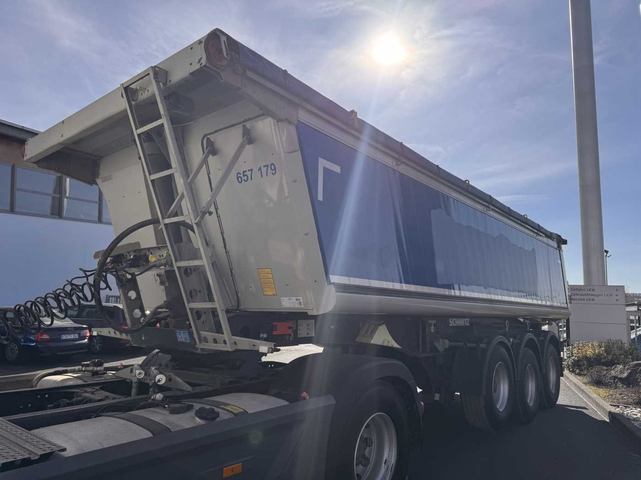 Schmitz Cargobull SGF*S3 SKI 24 SL 7.2 Mulde 23m³ Liftachse 5x Schmitz Cargobull SGF*S3 SKI 24 SL 7.2 Alu-Mulde 23m³ Liftachse - Semiremorcă basculantă: Foto 2 Schmitz Cargobull SGF*S3 SKI 24 SL 7.2 Mulde 23m³ Liftachse 5x Schmitz Cargobull SGF*S3 SKI 24 SL 7.2 Alu-Mulde 23m³ Liftachse - Semiremorcă basculantă: Foto 2