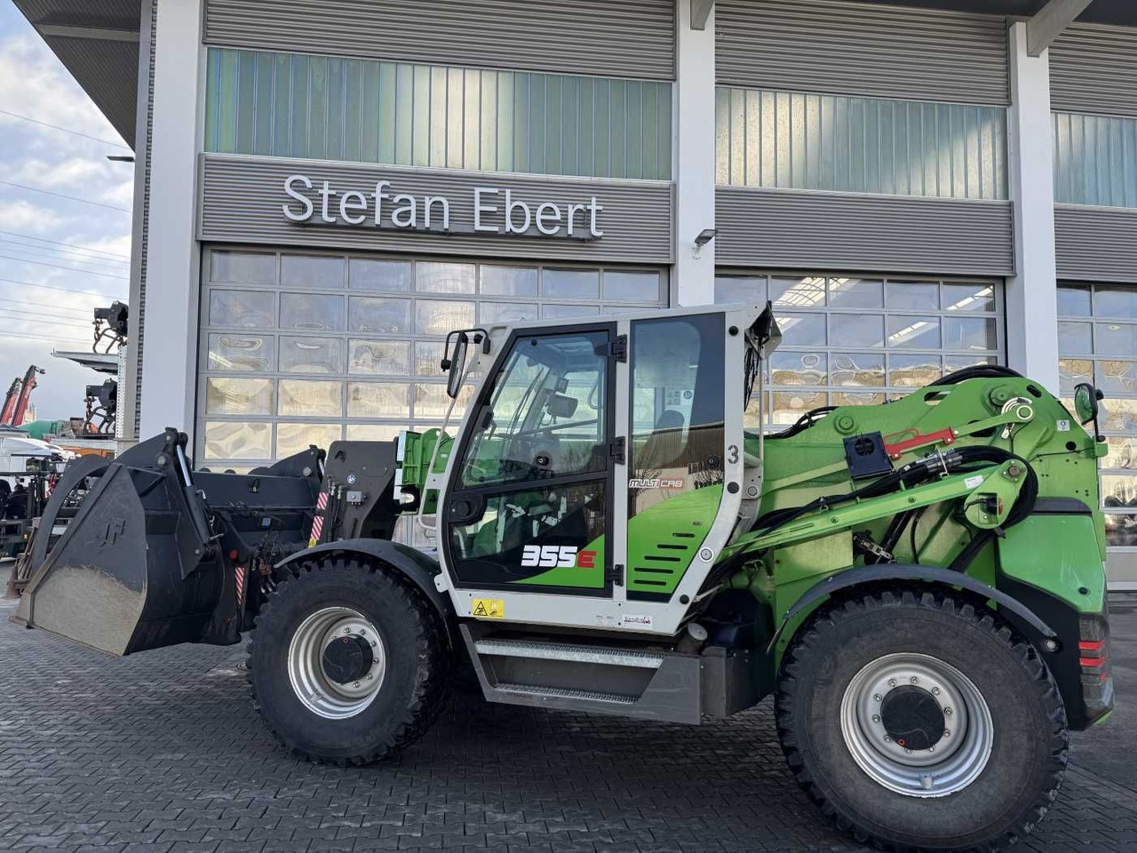 Sennebogen 355 E / Greifschaufel / nur 998h! - Încărcător frontal pe pneuri: Foto 4 Sennebogen 355 E / Greifschaufel / nur 998h! - Încărcător frontal pe pneuri: Foto 4