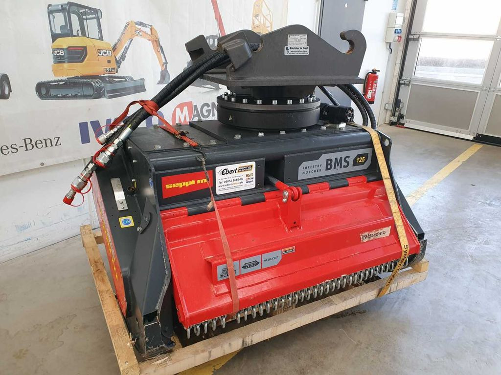 Seppi M. BMS 125 Forstmulcher / Drehmotor / DEMO Seppi M. BMS 125 Forstmulcher / Drehmotor / DEMO - Tocător forestier: Foto 4 Seppi M. BMS 125 Forstmulcher / Drehmotor / DEMO Seppi M. BMS 125 Forstmulcher / Drehmotor / DEMO - Tocător forestier: Foto 4