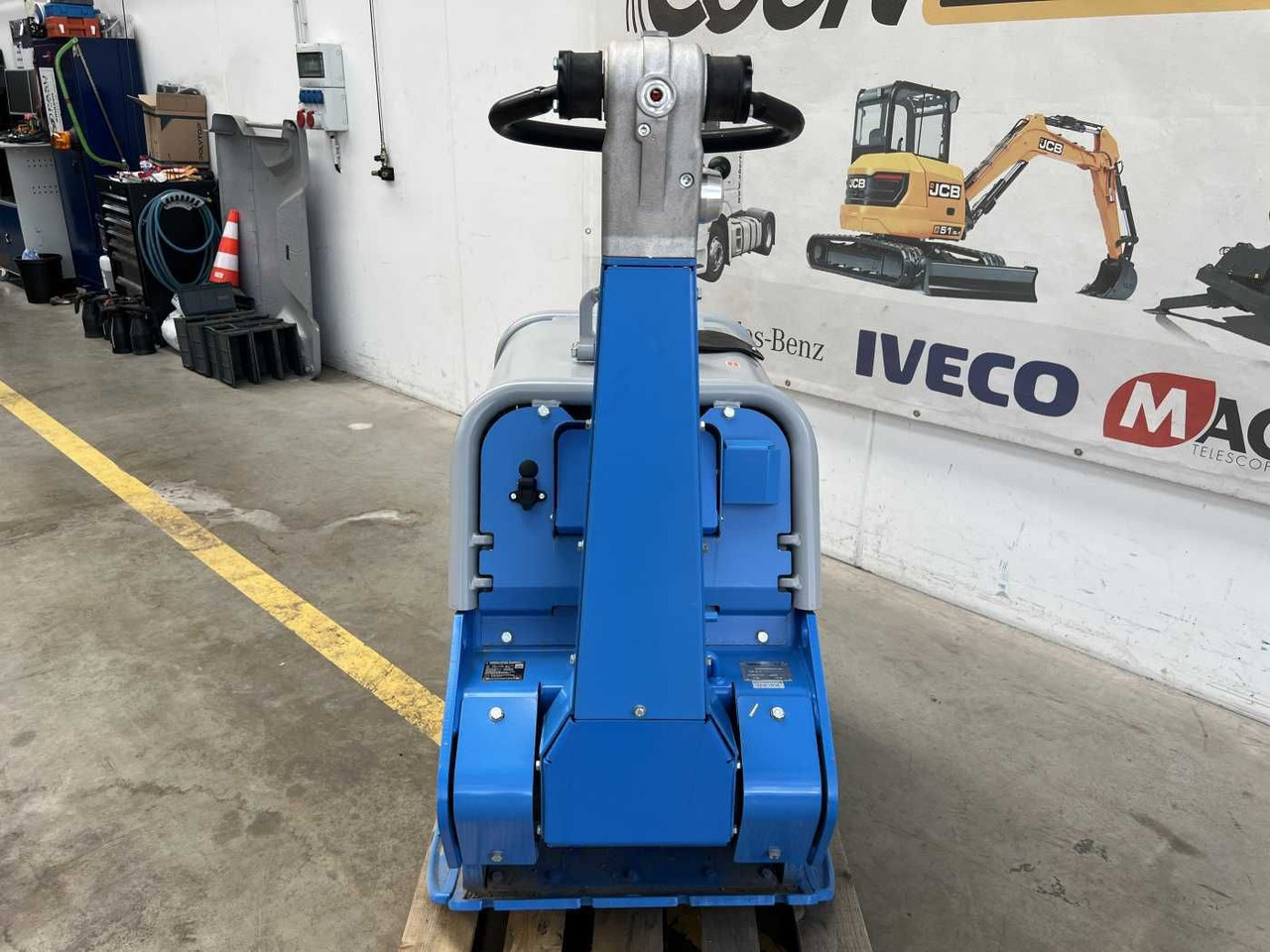 Weber CR 9 MDM Hatz-Diesel / 740kg / DEMO / 2022 - Placă compactoare: Foto 5 Weber CR 9 MDM Hatz-Diesel / 740kg / DEMO / 2022 - Placă compactoare: Foto 5