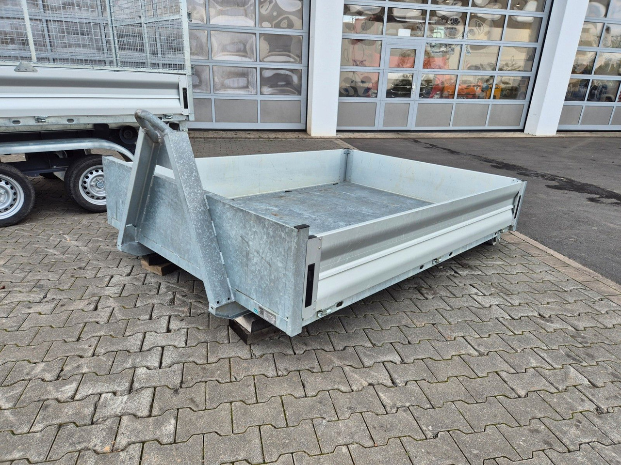 Wörmann Abrollkipper Mulde Gitterbox în leasing Wörmann Abrollkipper Mulde Gitterbox: Foto 6 Wörmann Abrollkipper Mulde Gitterbox în leasing Wörmann Abrollkipper Mulde Gitterbox: Foto 6