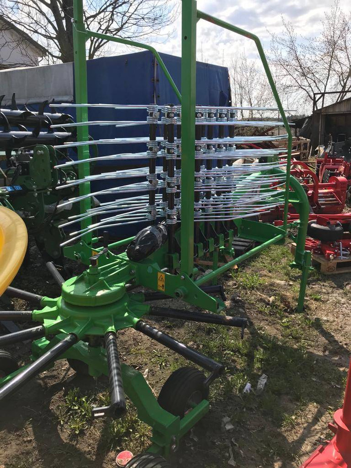Inter-Tech rotary rake 4,2m - Maşină de întors fânul: Foto 5 Inter-Tech rotary rake 4,2m - Maşină de întors fânul: Foto 5