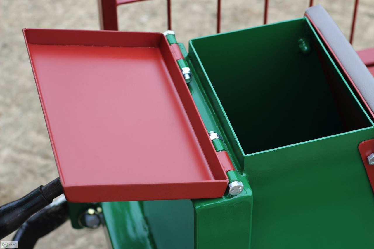 Maşină agricole pentru semanat Królik Planter SDK-DN with Fertilizer Dispenser: Foto 6