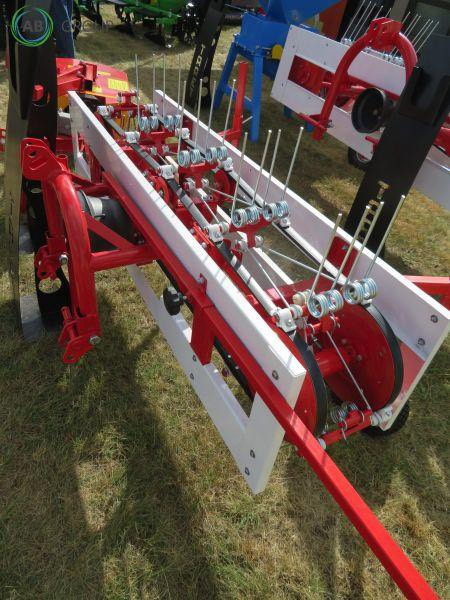 Taret belt rake Z296 - Maşină de întors fânul: Foto 2 Taret belt rake Z296 - Maşină de întors fânul: Foto 2