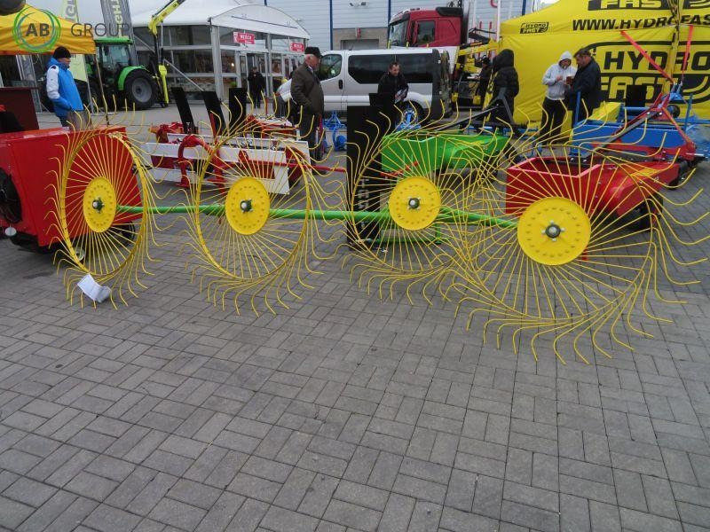 Taret rake-tedder Z 213 / PZK-4 - Maşină de întors fânul: Foto 2 Taret rake-tedder Z 213 / PZK-4 - Maşină de întors fânul: Foto 2