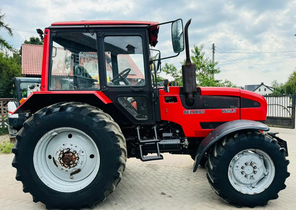 Belarus 1025.3 - Tractor agricol: Foto 4 Belarus 1025.3 - Tractor agricol: Foto 4