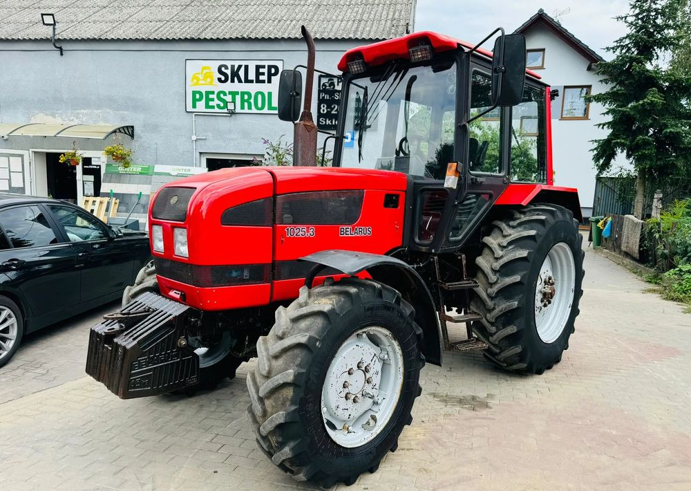 Belarus 1025.3 - Tractor agricol: Foto 2 Belarus 1025.3 - Tractor agricol: Foto 2