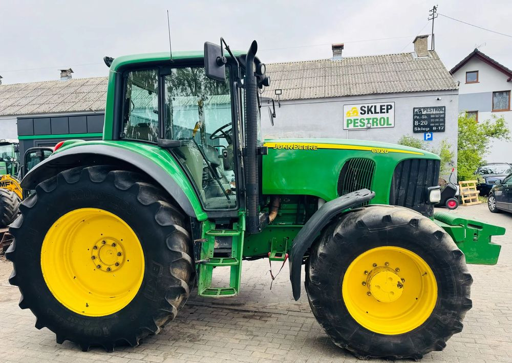 John Deere 6920 Powerquad - Tractor agricol: Foto 2 John Deere 6920 Powerquad - Tractor agricol: Foto 2