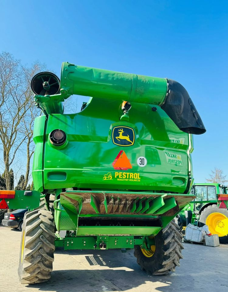 John Deere S660i - Combină de recoltat cereale: Foto 4 John Deere S660i - Combină de recoltat cereale: Foto 4