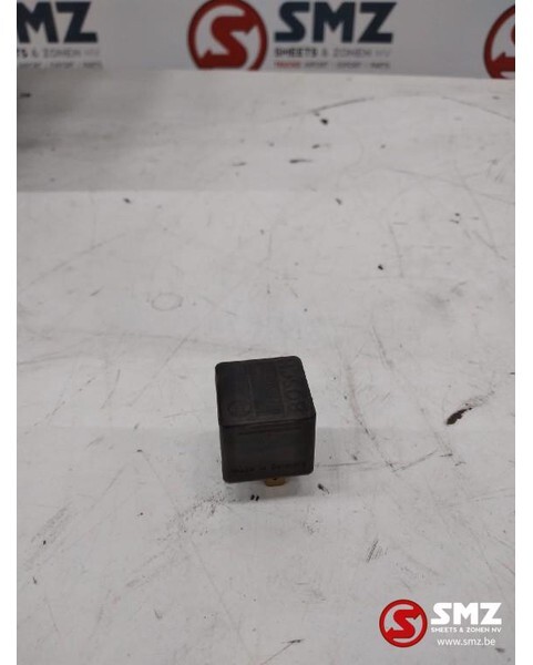 Bosch Occ relais 24V 20A 5-polig 0332019213 - Sistem electric pentru Camion: Foto 2 Bosch Occ relais 24V 20A 5-polig 0332019213 - Sistem electric pentru Camion: Foto 2