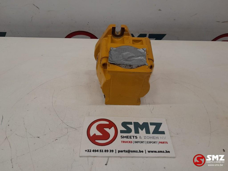 Caterpillar Auxiliary gear pump Caterpillar - Pompa hidraulica pentru Stivuitor: Foto 4 Caterpillar Auxiliary gear pump Caterpillar - Pompa hidraulica pentru Stivuitor: Foto 4