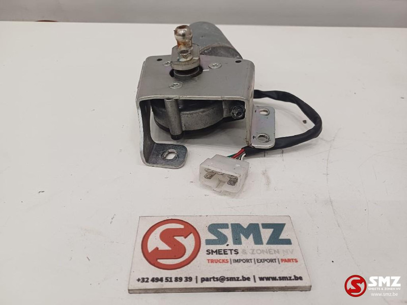 Caterpillar Windshield wiper motor Caterpillar - Ștergător pentru Stivuitor: Foto 4 Caterpillar Windshield wiper motor Caterpillar - Ștergător pentru Stivuitor: Foto 4