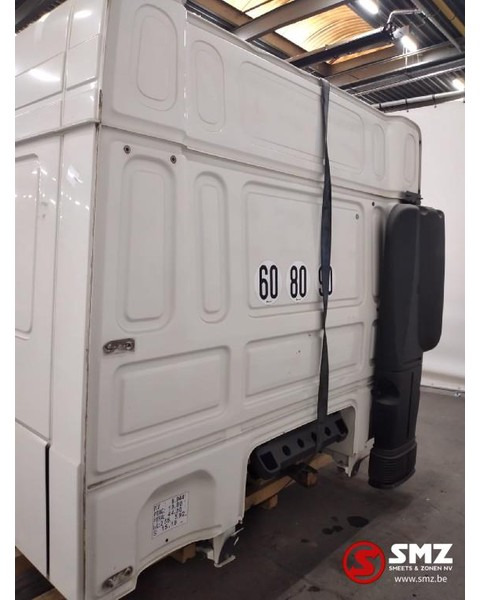 DAF Occ cabine DAF XF 106 SPACECAB EURO 6 - Cabină și interior pentru Camion: Foto 4 DAF Occ cabine DAF XF 106 SPACECAB EURO 6 - Cabină și interior pentru Camion: Foto 4