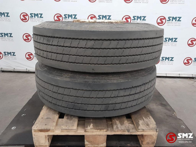 Diversen Occ vrachtwagenband Apollo 315/80R22.5 156/150L - Anvelopă pentru Camion: Foto 1 Diversen Occ vrachtwagenband Apollo 315/80R22.5 156/150L - Anvelopă pentru Camion: Foto 1