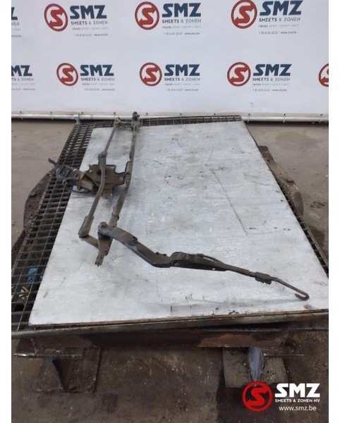 Iveco Occ Ruitenwissermechanisme Iveco Stralis - Ștergător pentru Camion: Foto 3 Iveco Occ Ruitenwissermechanisme Iveco Stralis - Ștergător pentru Camion: Foto 3