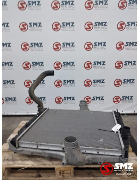 Iveco Occ radiator Iveco Trakker 41225857 - Radiator pentru Camion: Foto 2 Iveco Occ radiator Iveco Trakker 41225857 - Radiator pentru Camion: Foto 2