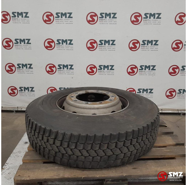 Kumho Occ vrachtwagenband 295/80R22.5 152/148M Kumho - Anvelopă pentru Camion: Foto 1 Kumho Occ vrachtwagenband 295/80R22.5 152/148M Kumho - Anvelopă pentru Camion: Foto 1