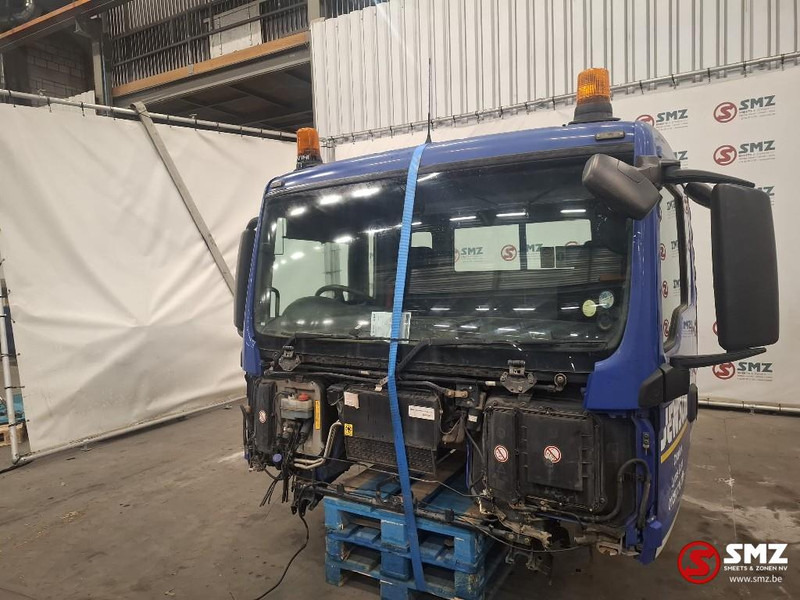 MAN Occ Cabine compleet MAN TGS RHD - Cabină și interior pentru Camion: Foto 4 MAN Occ Cabine compleet MAN TGS RHD - Cabină și interior pentru Camion: Foto 4