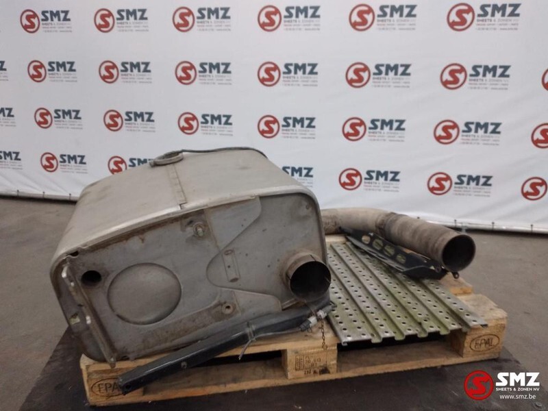 MAN Occ Uitlaatpot - katalysator MAN TGX EURO 5 - Sistem de evacuare pentru Camion: Foto 1 MAN Occ Uitlaatpot - katalysator MAN TGX EURO 5 - Sistem de evacuare pentru Camion: Foto 1
