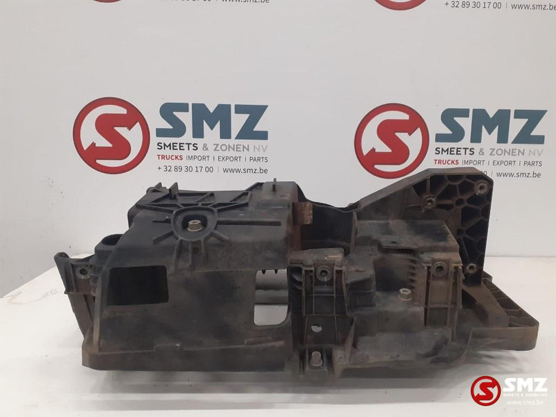 MAN Occ koplampsteun links MAN - Far pentru Camion: Foto 5 MAN Occ koplampsteun links MAN - Far pentru Camion: Foto 5