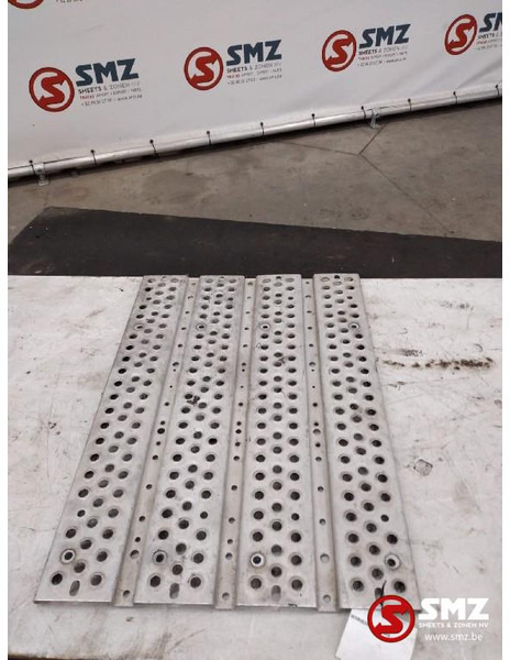 Mercedes-Benz Occ bordes Mercedes - Cadru/ Şasiu pentru Camion: Foto 1 Mercedes-Benz Occ bordes Mercedes - Cadru/ Şasiu pentru Camion: Foto 1