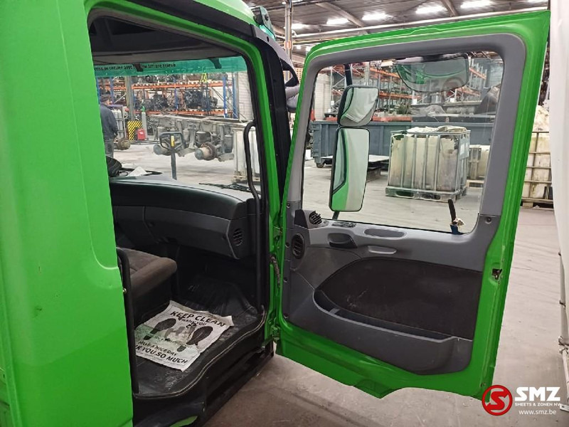 Mercedes-Benz Occ cabine compleet Mercedes - Cabină și interior pentru Camion: Foto 5 Mercedes-Benz Occ cabine compleet Mercedes - Cabină și interior pentru Camion: Foto 5