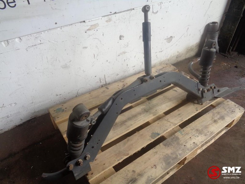 Mercedes-Benz Occ cabine steun actros - Suspensie cabină pentru Camion: Foto 2 Mercedes-Benz Occ cabine steun actros - Suspensie cabină pentru Camion: Foto 2