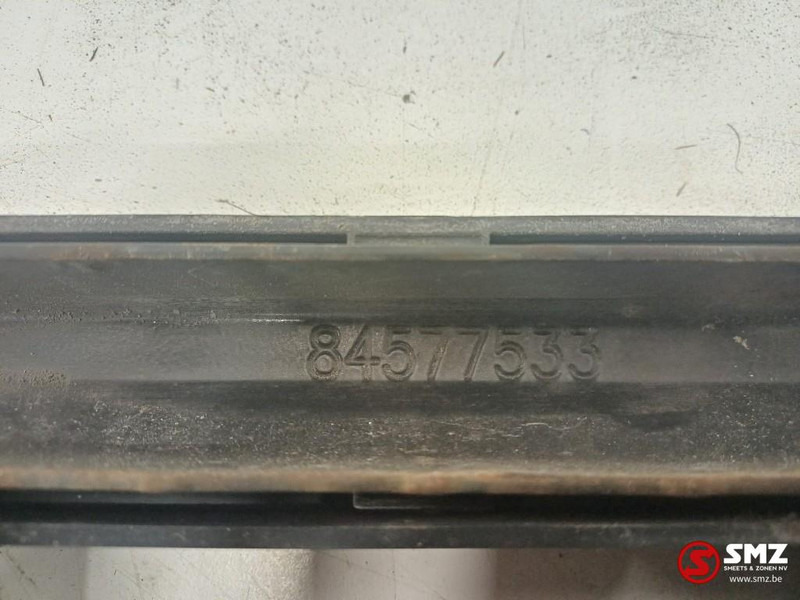 Volvo Occ grillebank Volvo - Grilă pentru Camion: Foto 3 Volvo Occ grillebank Volvo - Grilă pentru Camion: Foto 3