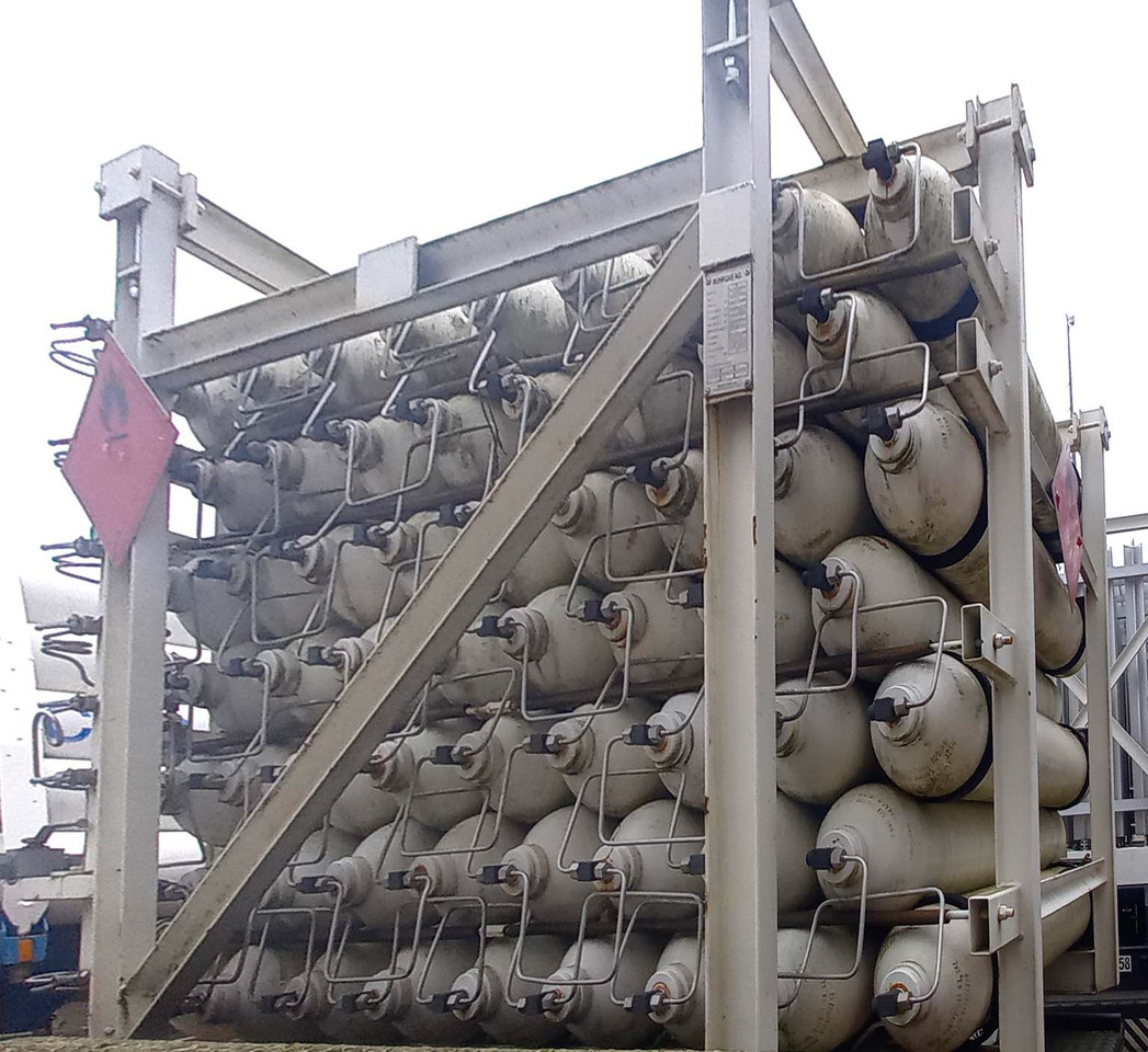 SAMRO Gas semi-trailer tube used for CNG Methane Erdgas 200 Bar - Remorcă: Foto 3 SAMRO Gas semi-trailer tube used for CNG Methane Erdgas 200 Bar - Remorcă: Foto 3