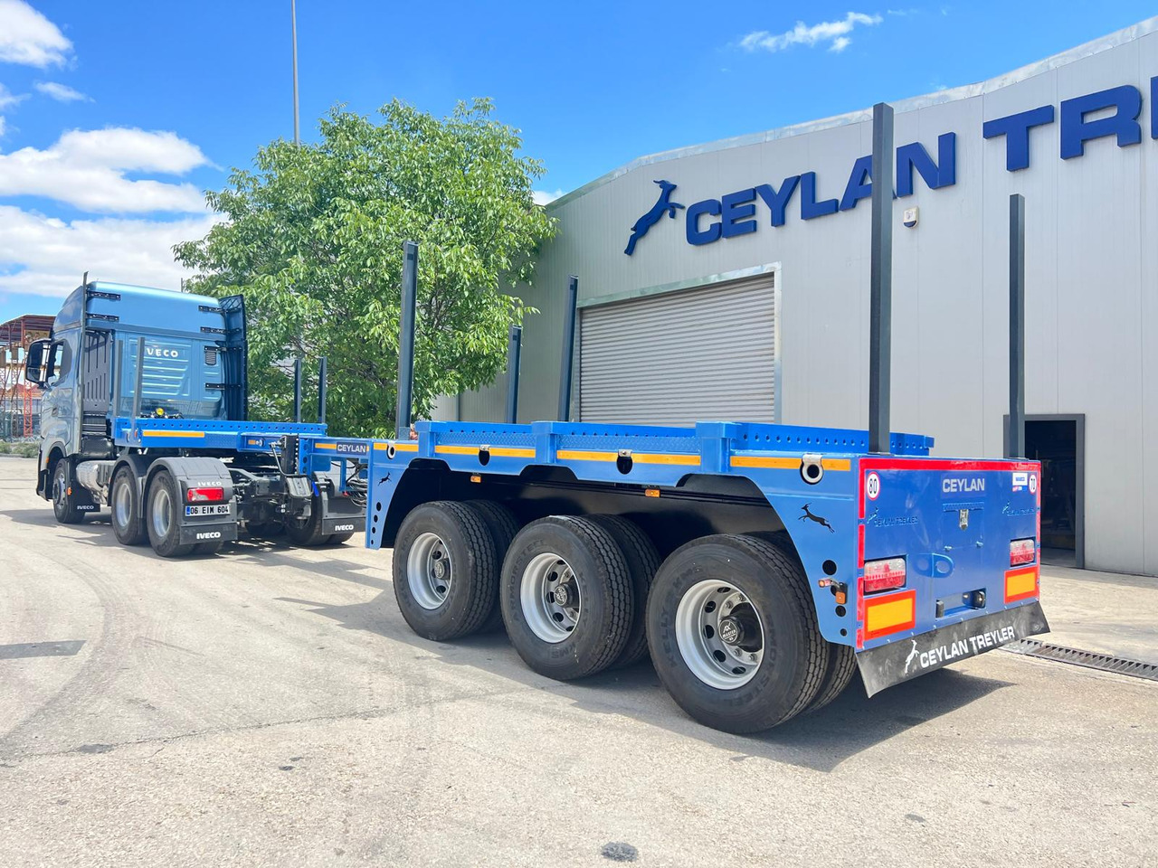 CEYLAN 3 AXLES STANDART & EXTENDABLE LOWBED - Semiremorcă transport agabaritic: Foto 1 CEYLAN 3 AXLES STANDART & EXTENDABLE LOWBED - Semiremorcă transport agabaritic: Foto 1