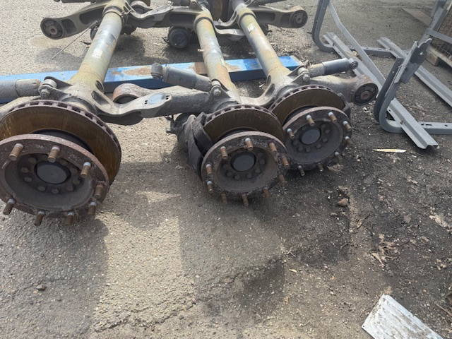 Kögel Kogel Schijfrem assen - Punte şi piese pentru Camion: Foto 2 Kögel Kogel Schijfrem assen - Punte şi piese pentru Camion: Foto 2