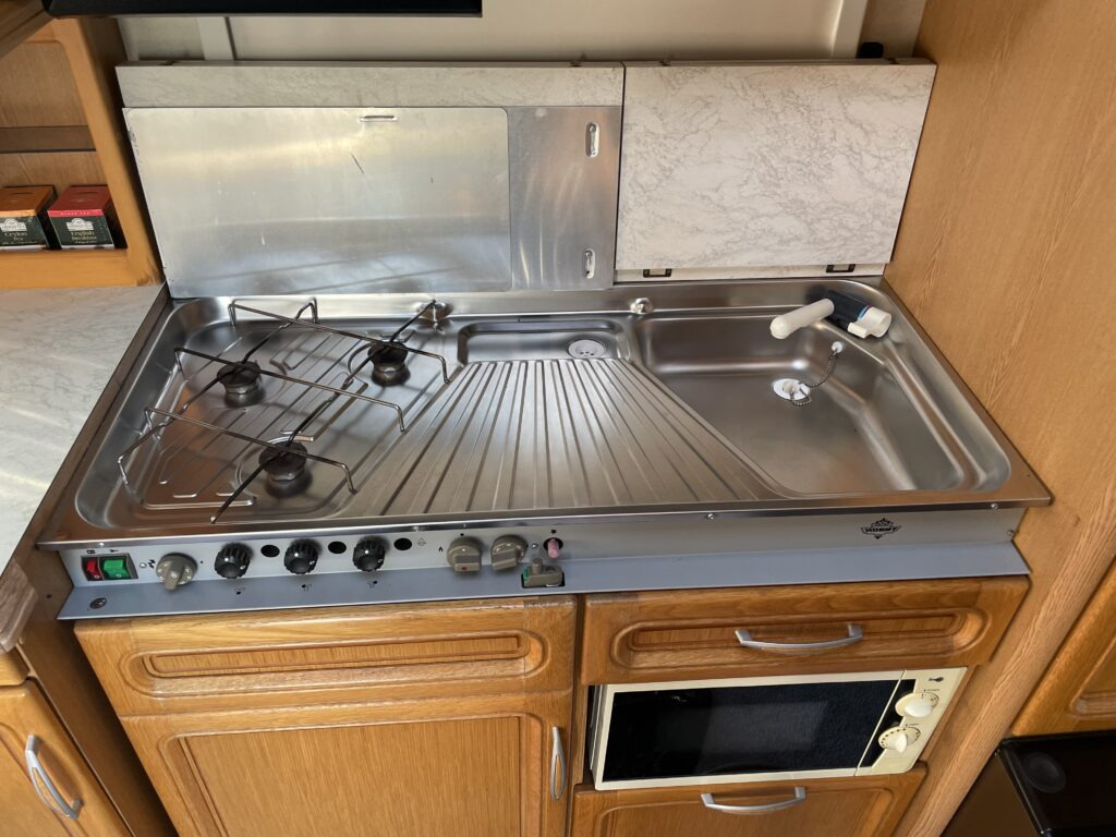 Rulotă Hobby 560 UL Prestige 1998: Foto 7