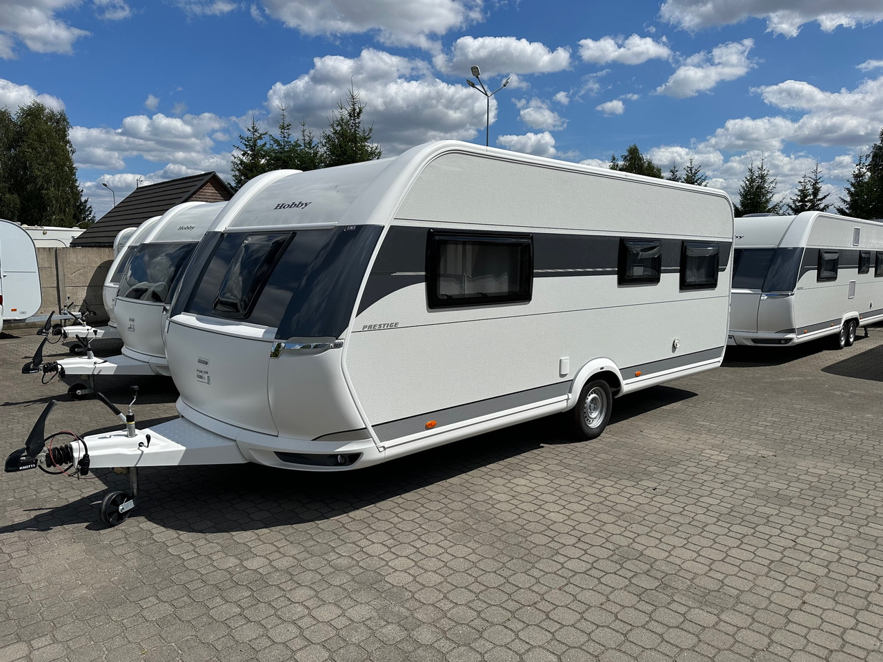 Hobby 560 UL Prestige 2023 - Rulotă: Foto 1 Hobby 560 UL Prestige 2023 - Rulotă: Foto 1