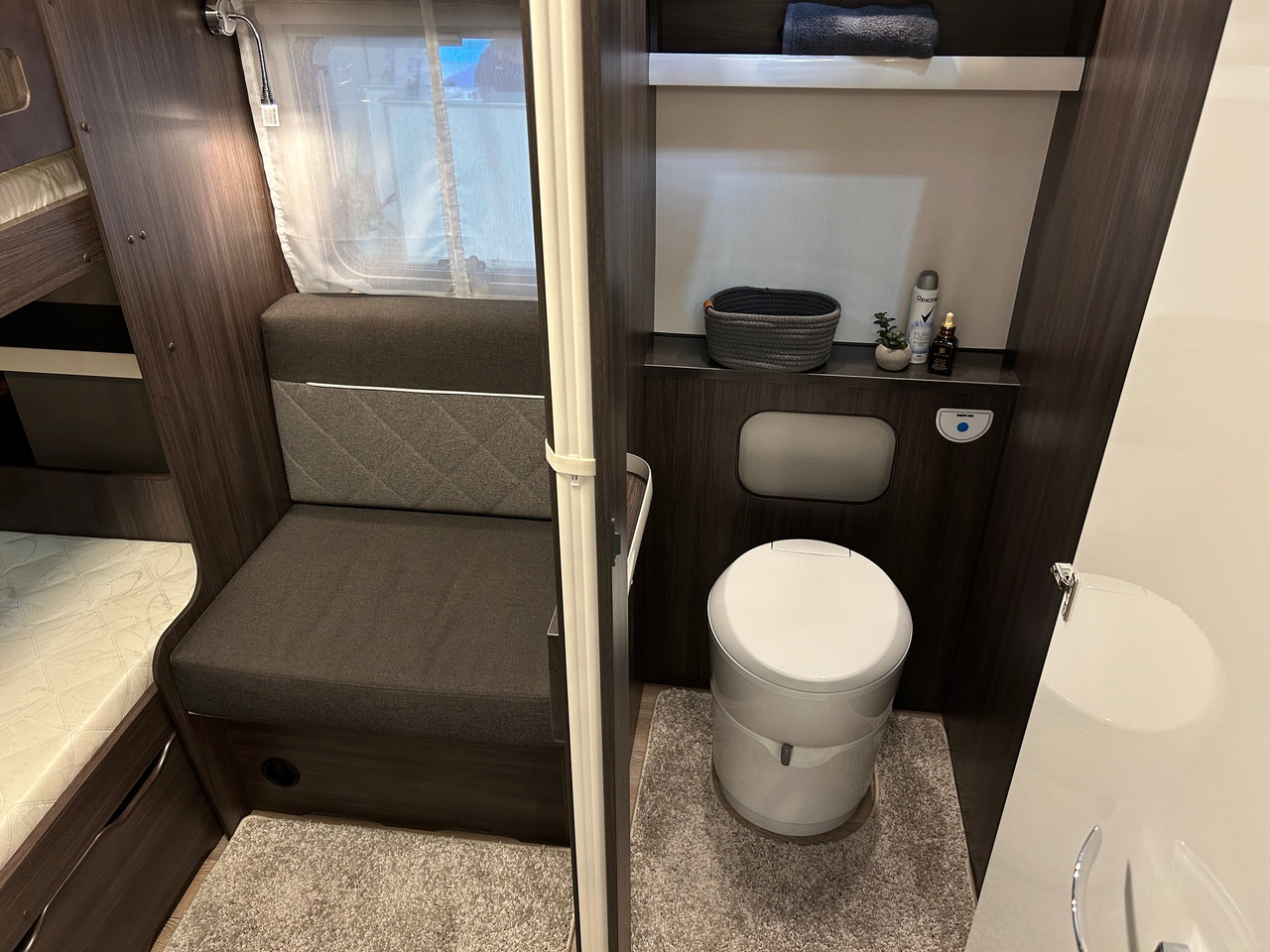 Hobby PRESTIGE 720 KWFU - Rulotă: Foto 5 Hobby PRESTIGE 720 KWFU - Rulotă: Foto 5