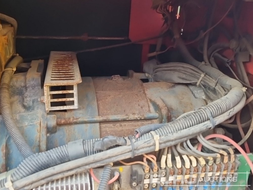 Generator electric 110Volt Generator/Welder, 3 Cylinder Engine (2 of), 230Volt Generator/Welder, Engine: Foto 16 Generator electric 110Volt Generator/Welder, 3 Cylinder Engine (2 of), 230Volt Generator/Welder, Engine: Foto 16