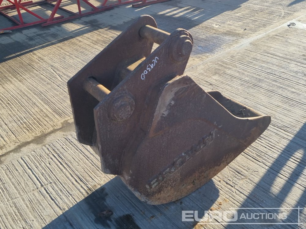 18" Digging Bucket 65mm Pin to suit 13 Ton Excavator - Cupă: Foto 5 18" Digging Bucket 65mm Pin to suit 13 Ton Excavator - Cupă: Foto 5
