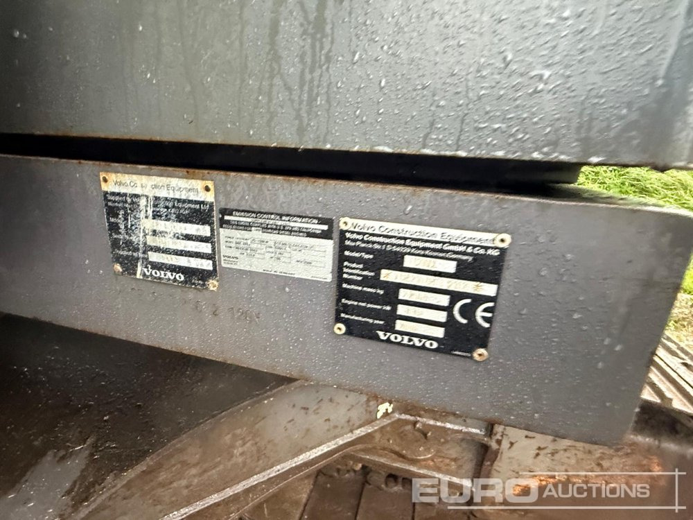 Excavator pe şenile 2008 Volvo EC210CL: Foto 15 Excavator pe şenile 2008 Volvo EC210CL: Foto 15