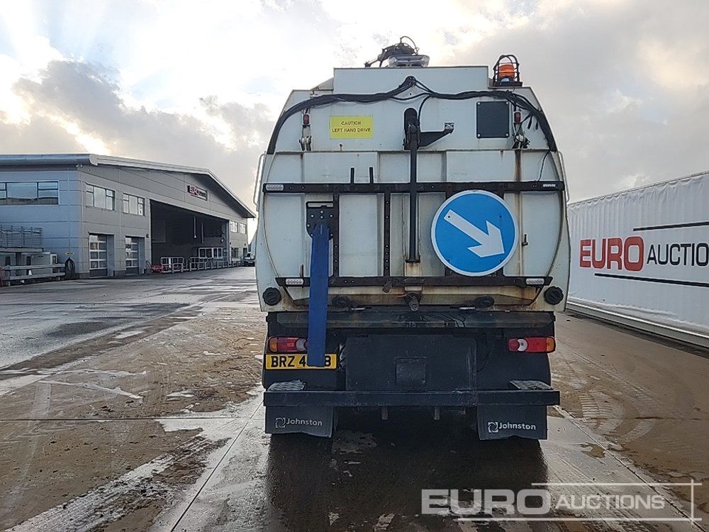 2010 DAF LF55-220 - Măturătoare stradală: Foto 4 2010 DAF LF55-220 - Măturătoare stradală: Foto 4