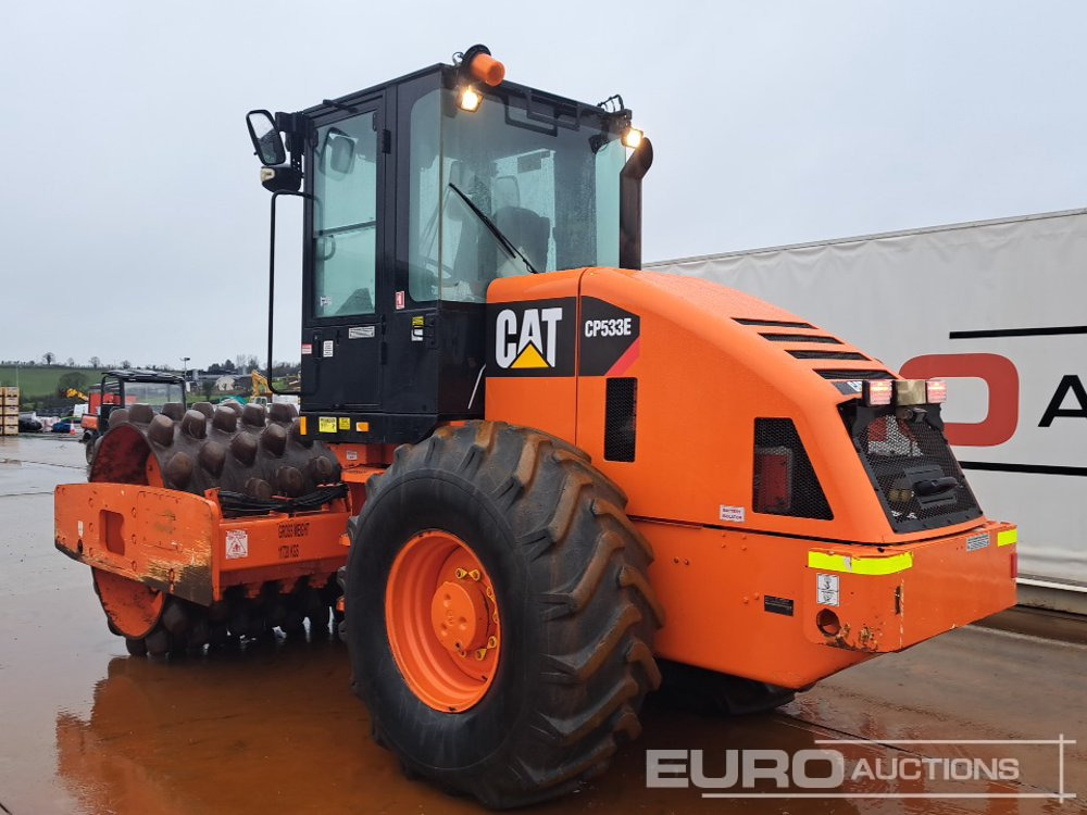 2011 CAT CP533E - Cilindru compactor: Foto 3 2011 CAT CP533E - Cilindru compactor: Foto 3