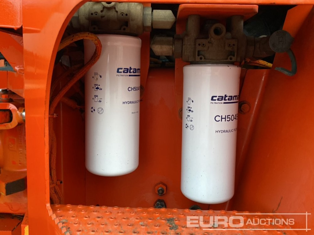 Cilindru compactor 2011 CAT CS74: Foto 26 Cilindru compactor 2011 CAT CS74: Foto 26