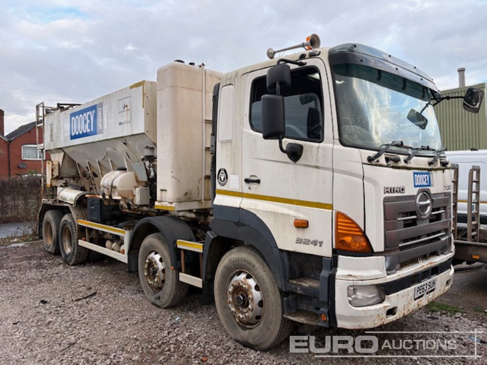 2013 Hino 700 3241 - Autobetonieră: Foto 5 2013 Hino 700 3241 - Autobetonieră: Foto 5