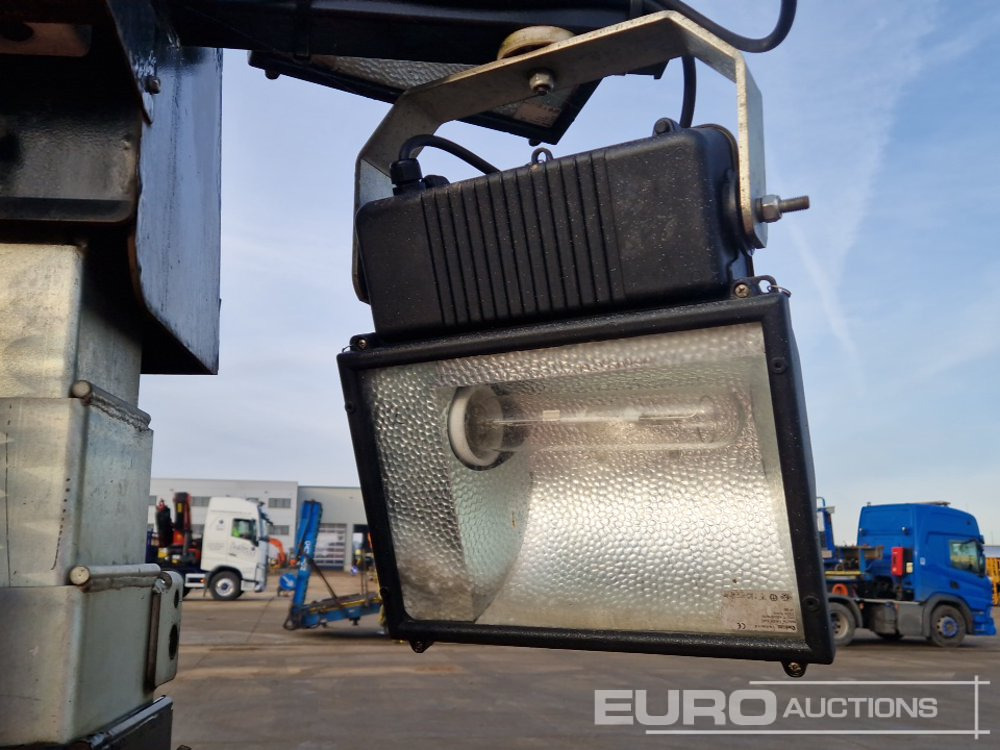 Turnul de iluminat 2013 Towerlight VB-9: Foto 20 Turnul de iluminat 2013 Towerlight VB-9: Foto 20