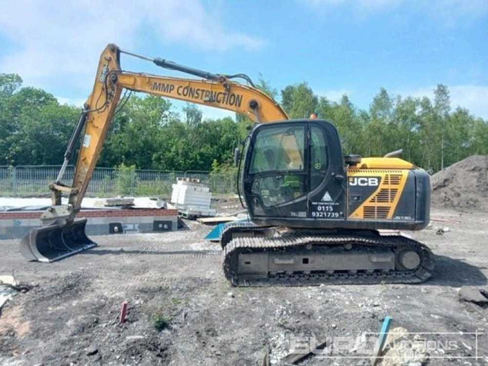 2014 JCB JS130LC - Excavator pe şenile: Foto 2 2014 JCB JS130LC - Excavator pe şenile: Foto 2