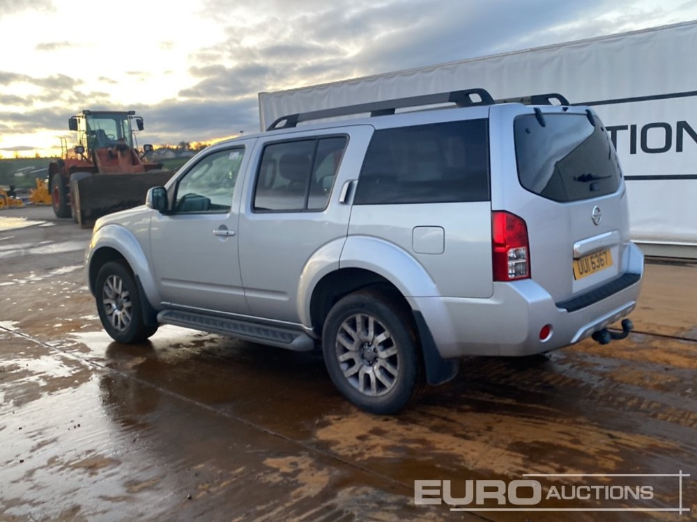 2014 Nissan Pathfinder - SUV: Foto 3 2014 Nissan Pathfinder - SUV: Foto 3